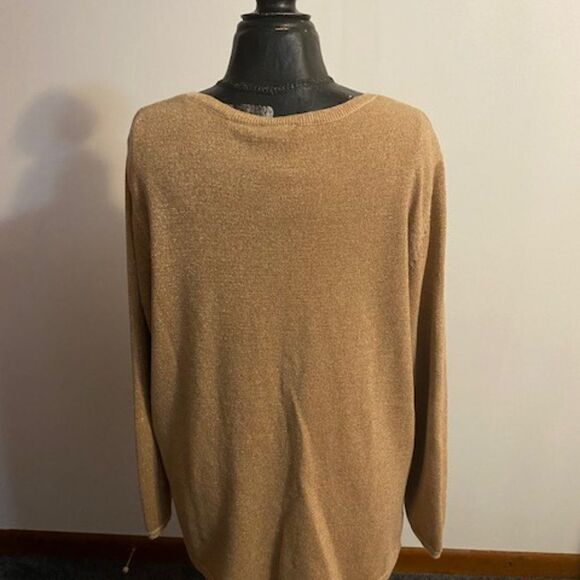 Maggie Barnes V-neck Gold sweater, size 0X/14-16 - Picture 2 of 3
